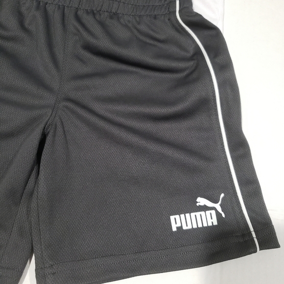 Puma 2 piece set Shorts and T-shirt Size 4 - Picture 3 of 11
